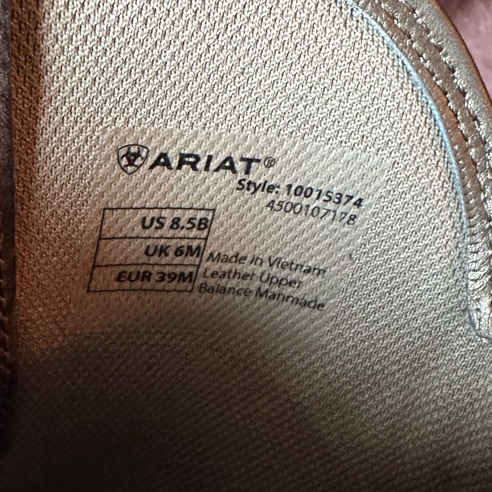 Women’s Ariat Boots with pink trim size 8.5 - Picture 4 of 5